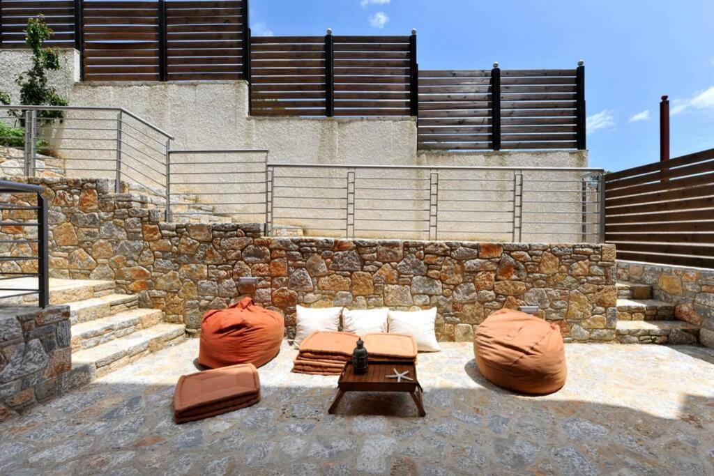 Wonderful Eco Friendly Villa Augustine Ampelo المظهر الخارجي الصورة